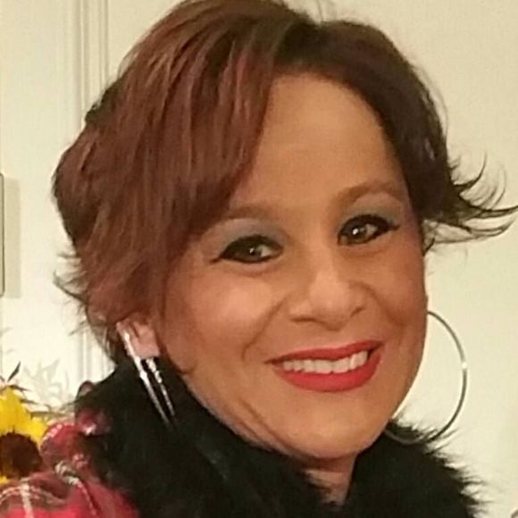 Meet your Posher, Samantha - Picture 1 of 1